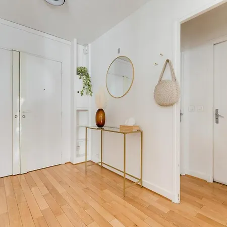 Apartment Trocadero 1bedroom 4 People *